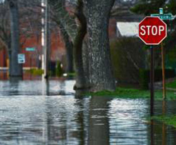 Flood Safety Tips for the Dallas-Fort Worth Area by Dalworth Restoration