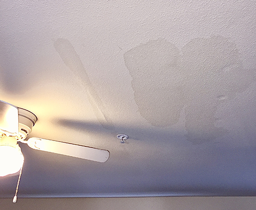 Water Stains On Your Ceiling What To, Bathtub Leaking Into Ceiling