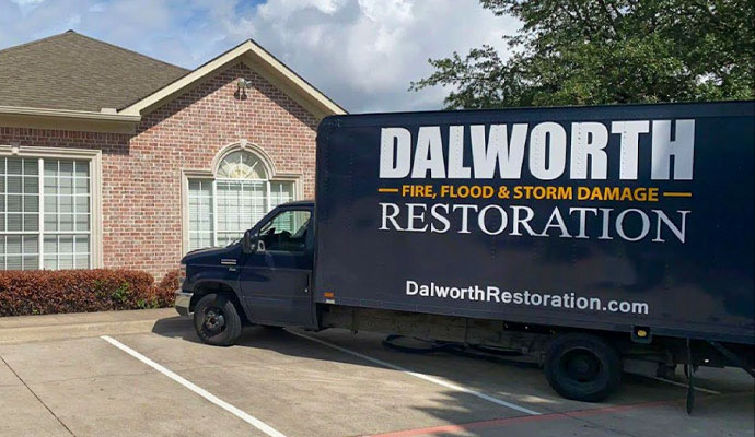 Dalworth restoration truck