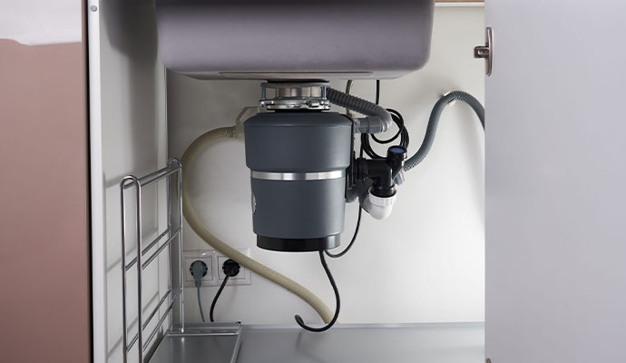 Tips on Fixing a Leaking Garbage Disposal